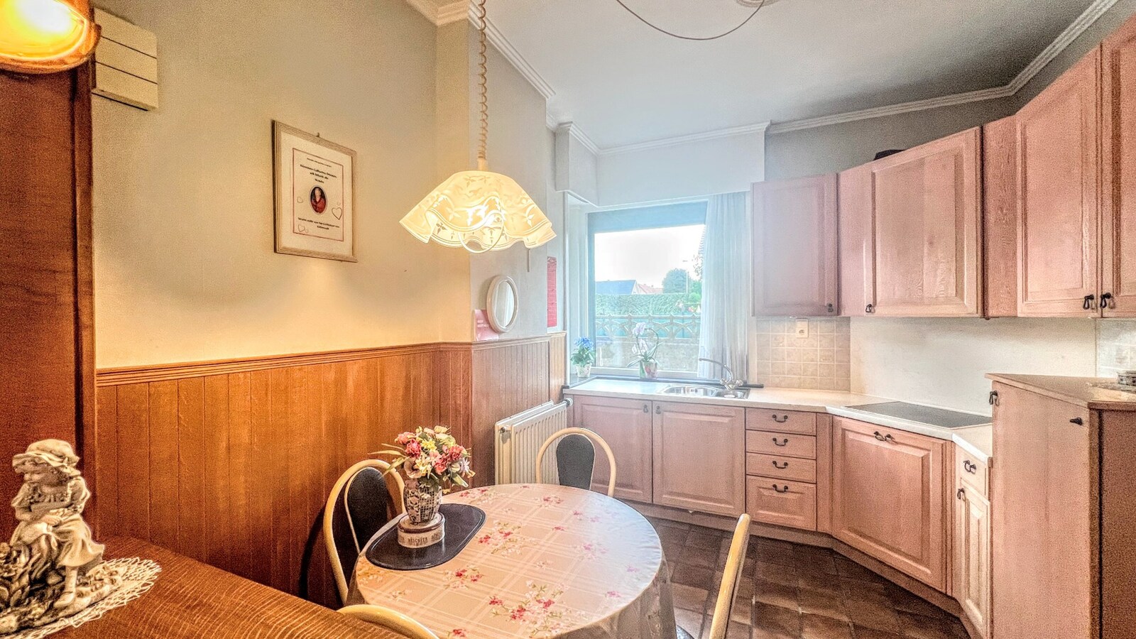 Budgetvriendelijke gezinswoning vlakbij Maastricht op perceel van 606 m² 