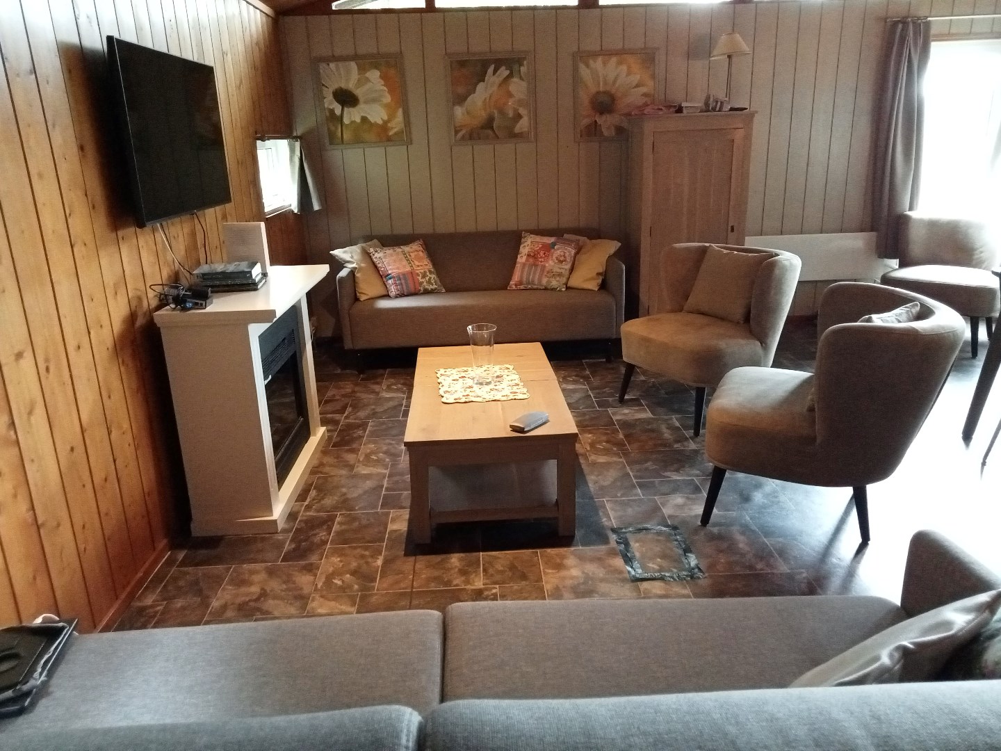 Vakantiebungalow voor acht personen in Blaimont 