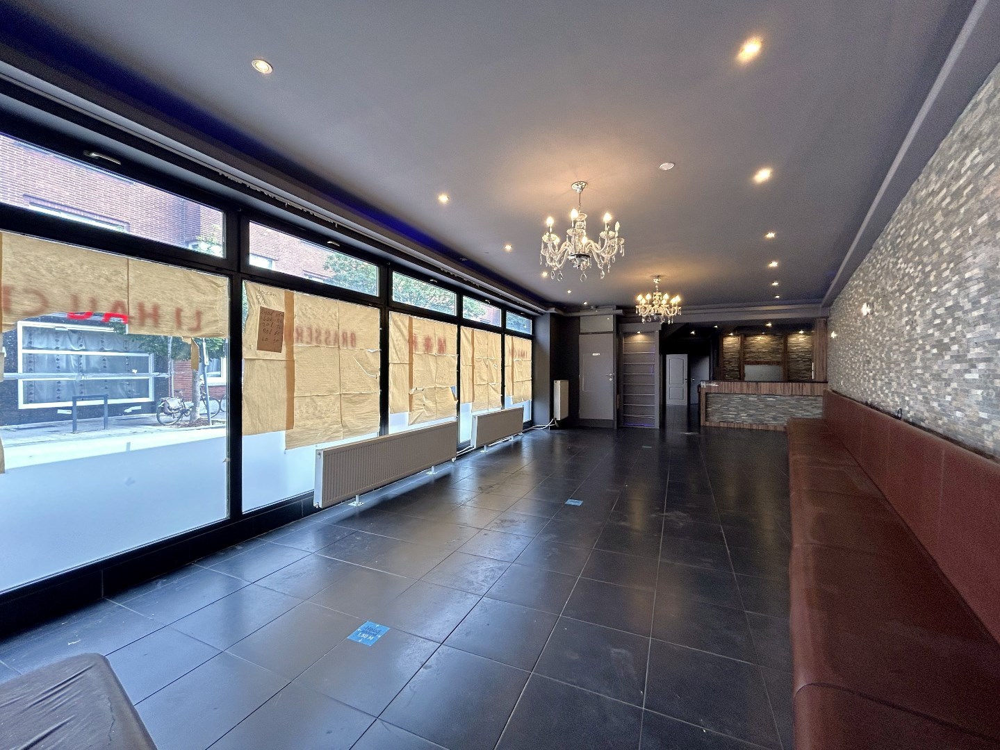 Centraal gelegen handelswoning in Turnhout-centrum 