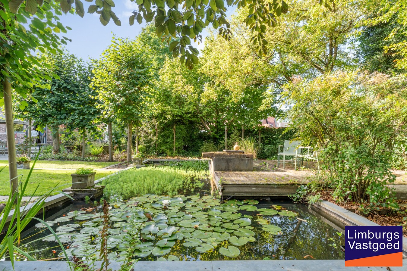 Centraal gelegen woning, 4 slpk, 180 m² bewoonbare oppervlakte, 9a 99ca 