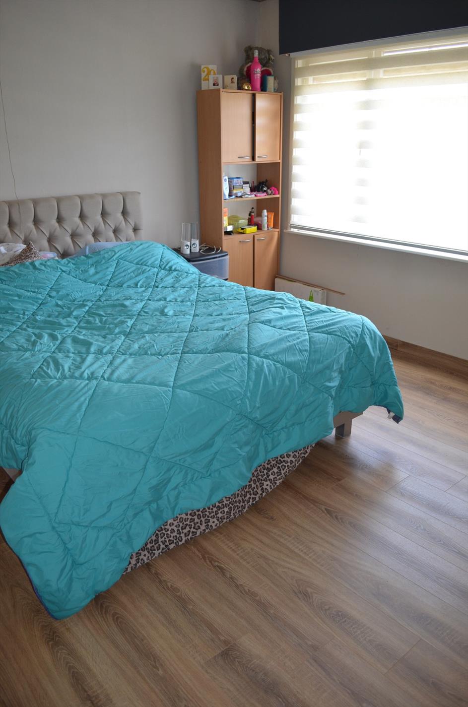 Gerenoveerde bungalow met 3 slpks en garage te Adegem 