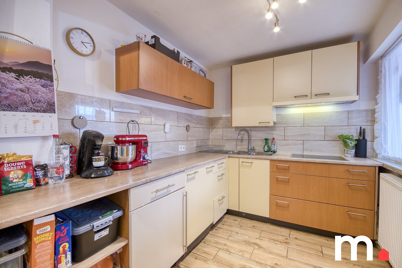 Instapklare woning te Ingelmunster met 3 slaapkamers en uitweg achteraan! 