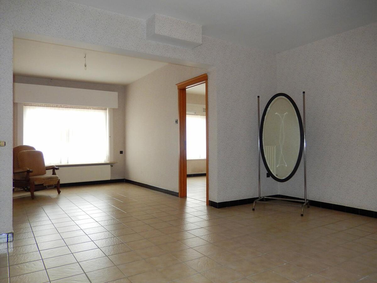 Ruime woning met veel potentieel 