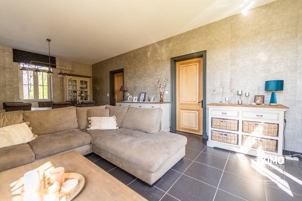 Ruime gerenoveerde woning met voldoende ruimte en tal van mogelijkheden 