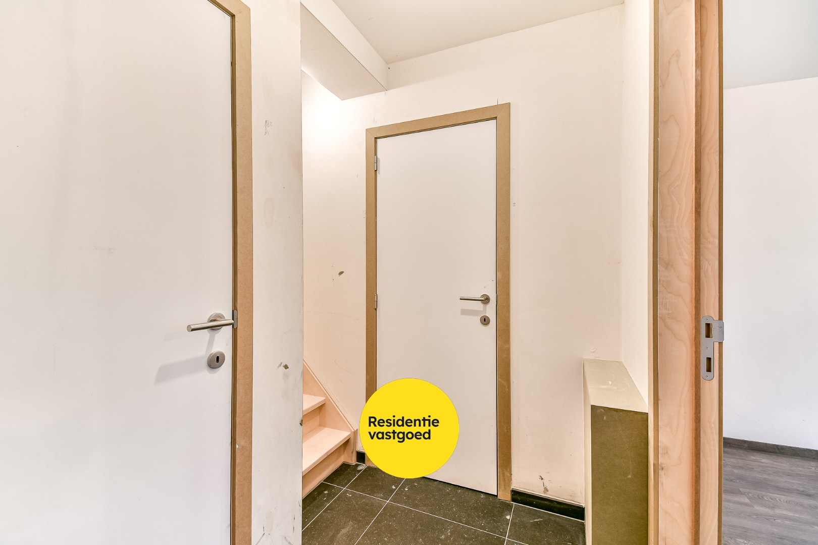 Recent duplex-appartement met standplaats 