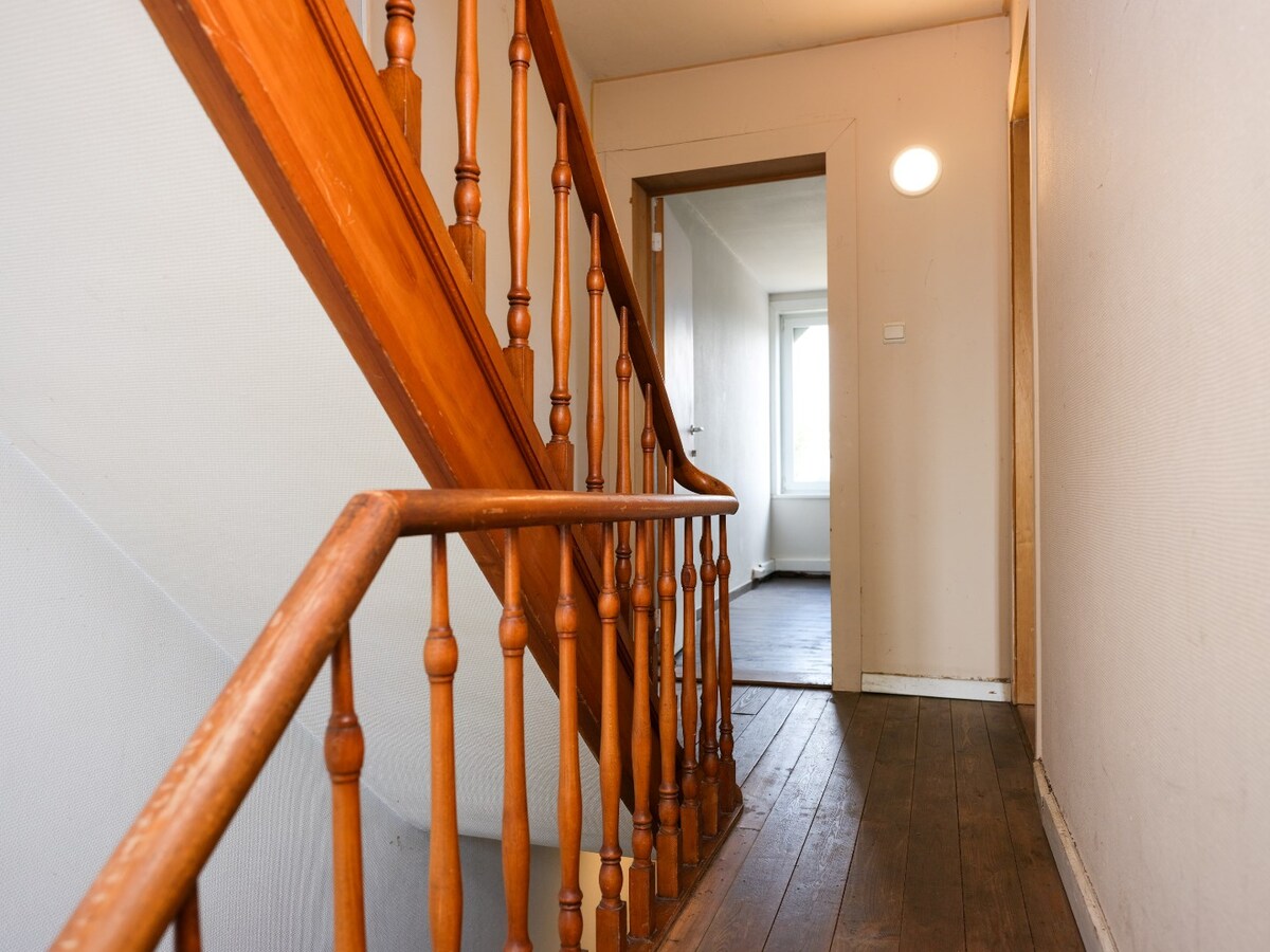 Half-open op te frissen woning met 3 slaapkamers te Gistel 