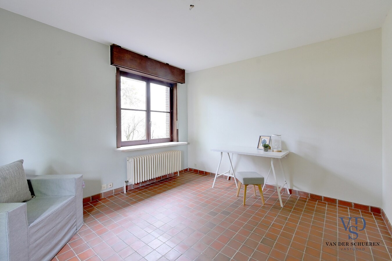 Degelijk, ruime villa. 