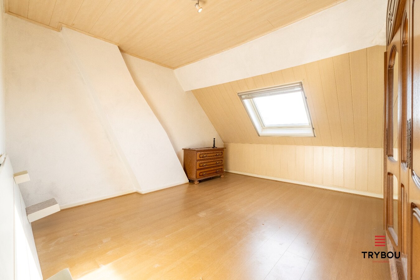 Landelijk gelegen woning met verzorgde tuin 