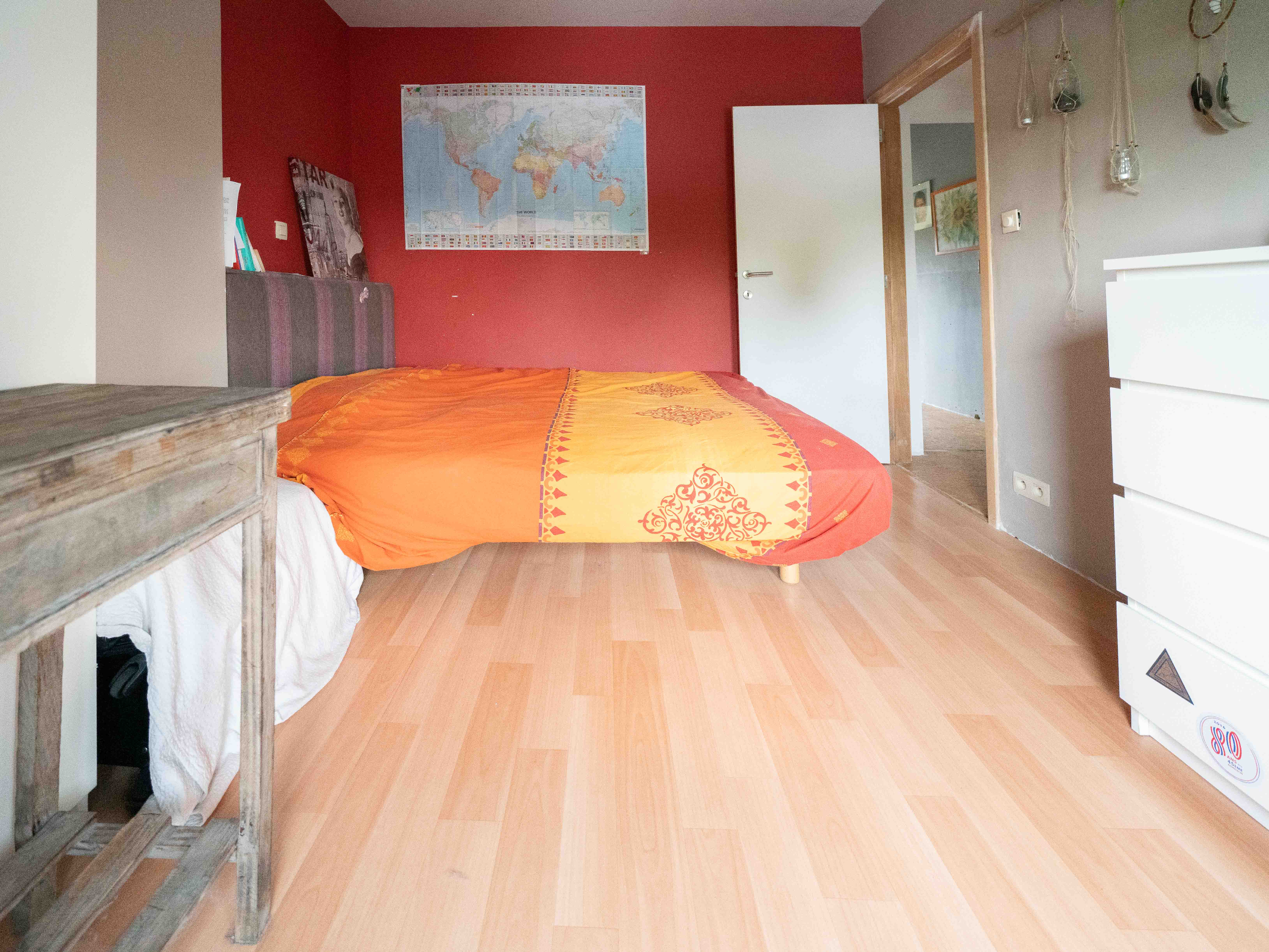 Leuke 2-gevel met gezellige tuin op toplocatie 