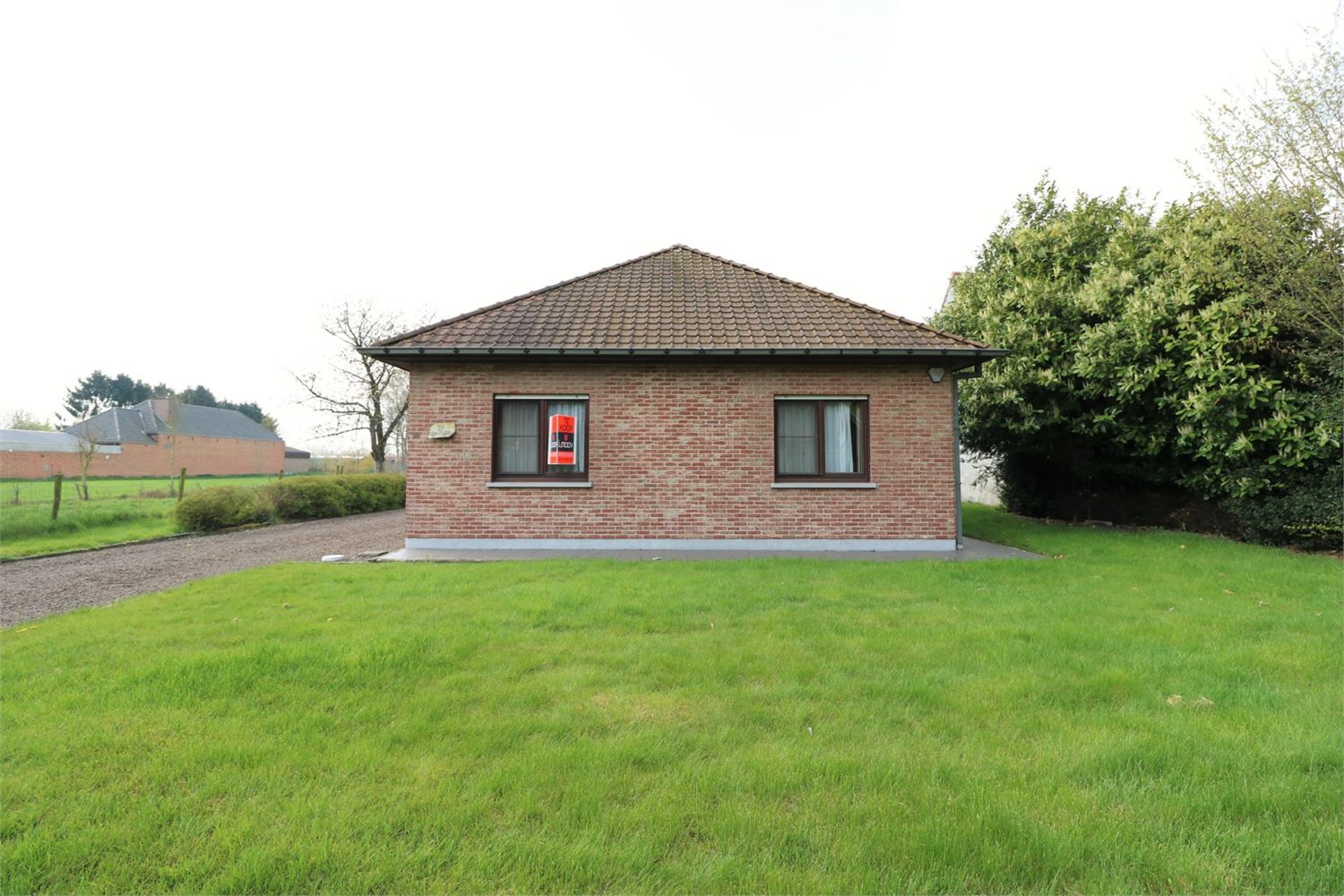 Open bebouwing met landelijk zicht! 