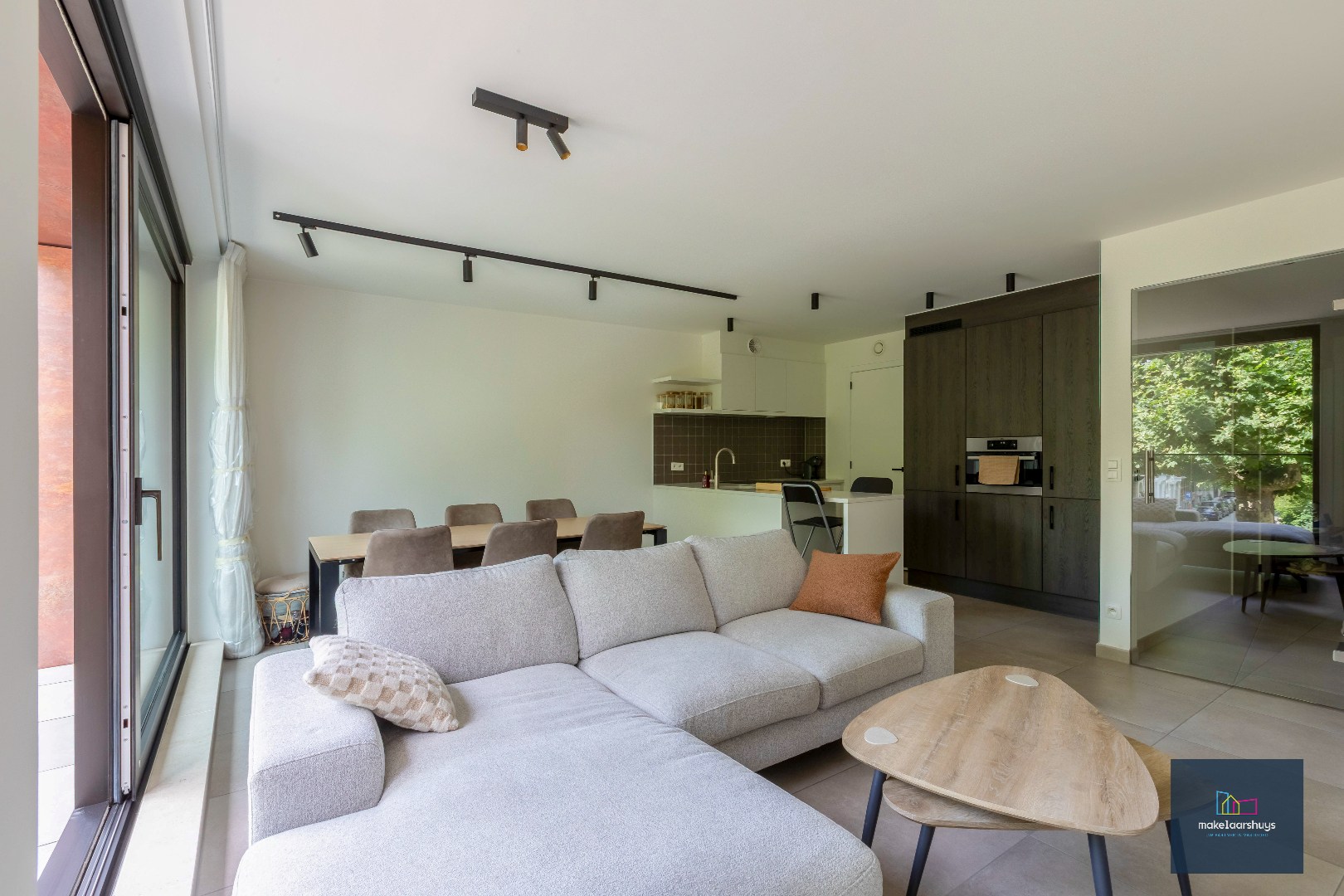 2 slaapkamerapp. met terras &amp; staanplaats aan het Muinkpark 