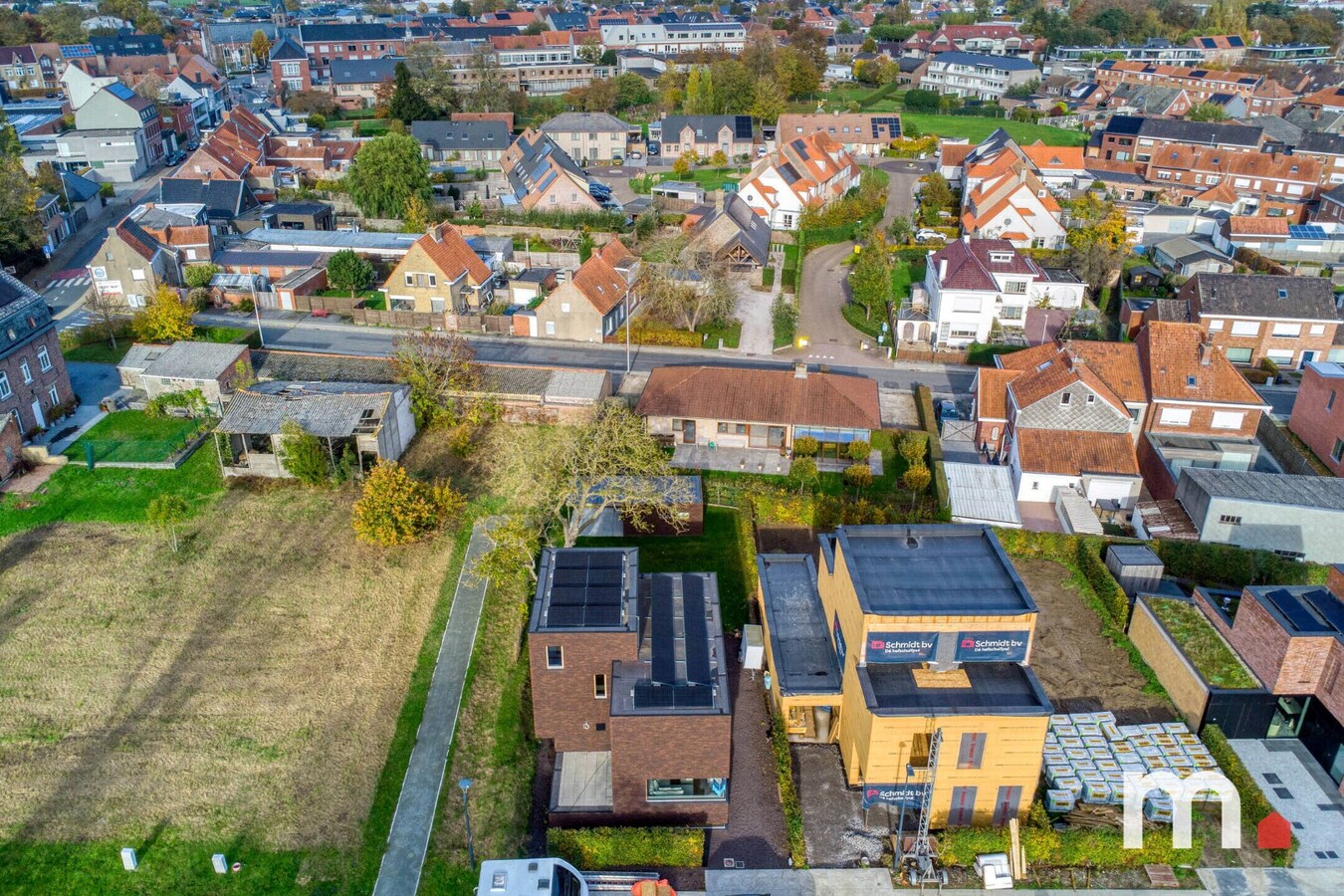 Unieke Villa te Lendelede met 5 slaapkamers met hoogwaardige afwerking ! 