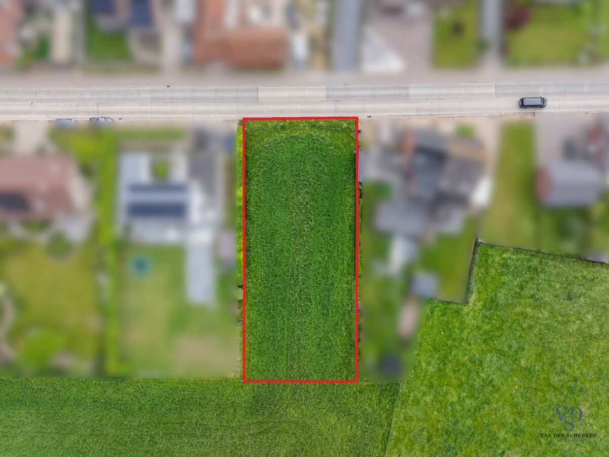Bouwgrond voor open bebouwing in hartje Baaigem. 