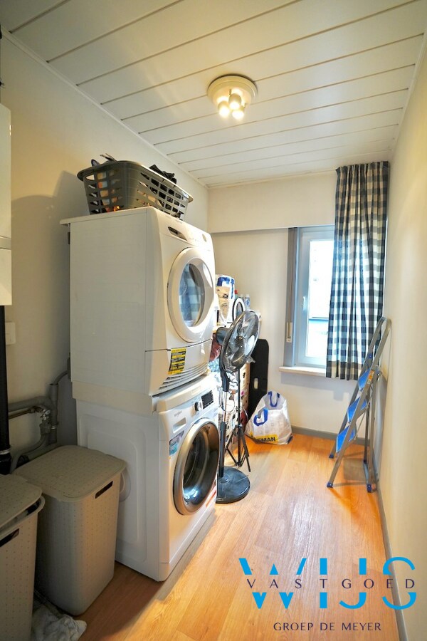 Instapklaar appartement in hartje Ertvelde ! 