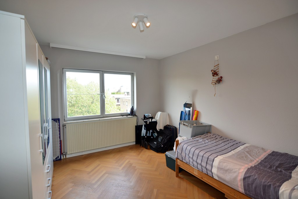 Energiezuinig appartement (144 m²) met 2 slpk, balkon, kelderberging en garage. 