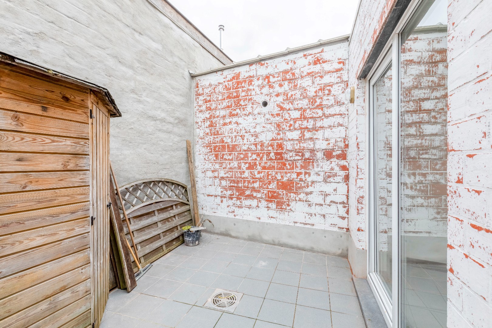 Gerenoveerde woning gelegen in de Bloemekenswijk 