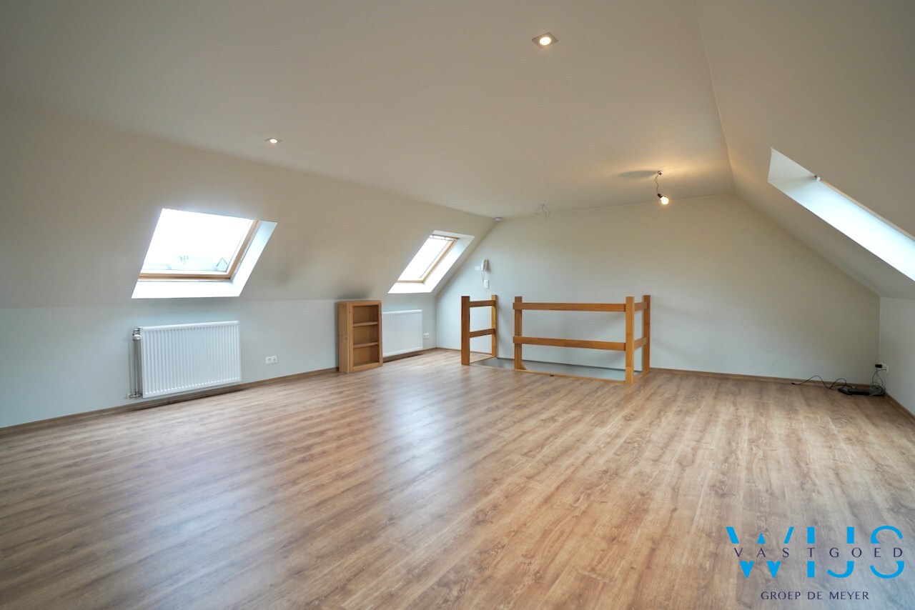 Instapklaar appartement in hartje Ertvelde ! 