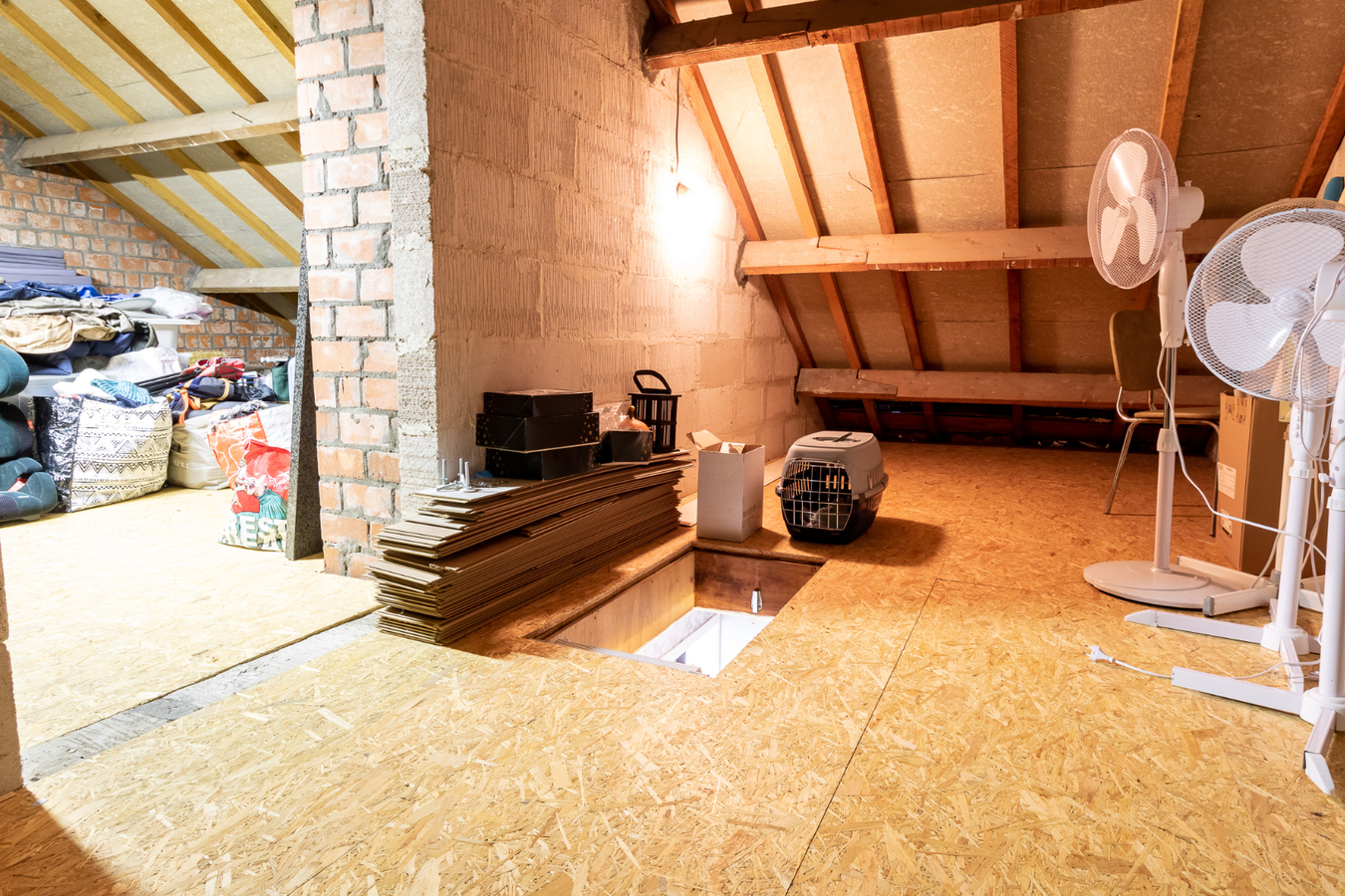 Gezinswoning met 4 slaapkamers en garage op 364m² te Ichtegem 