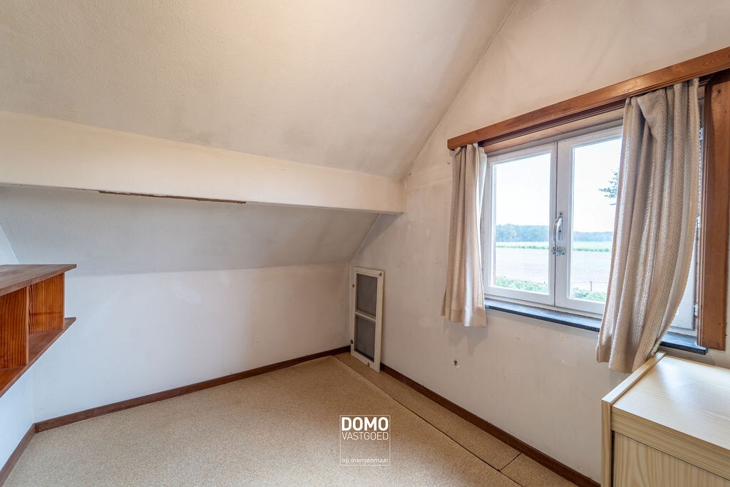 Te renoveren open bebouwing met potentieel in Berbroek (Herk-de-Stad) 