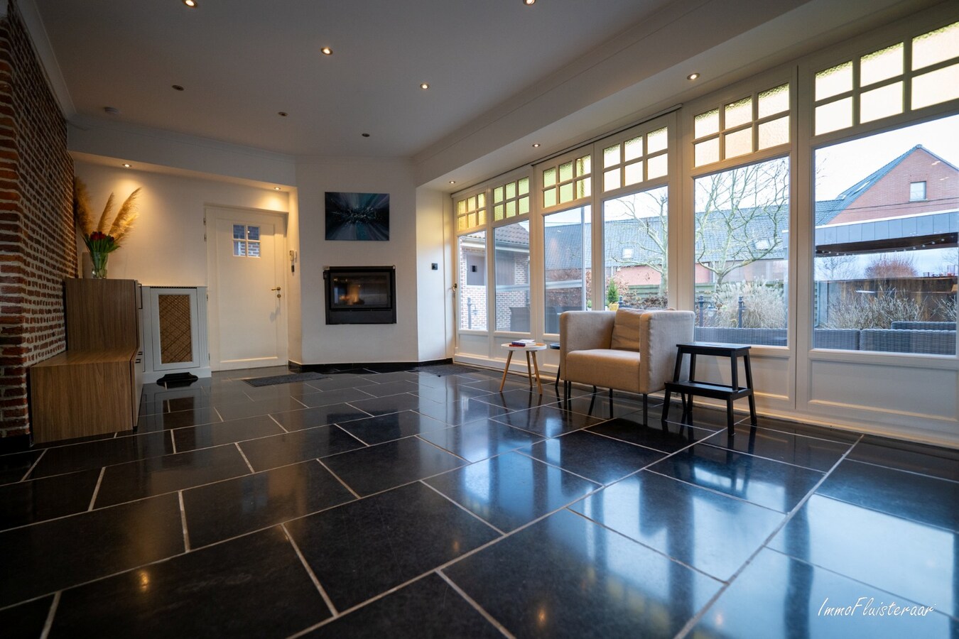 Karakteristieke villa met paardenaccommodatie op ca. 9.680 m2 te Tisselt (Willebroek) 