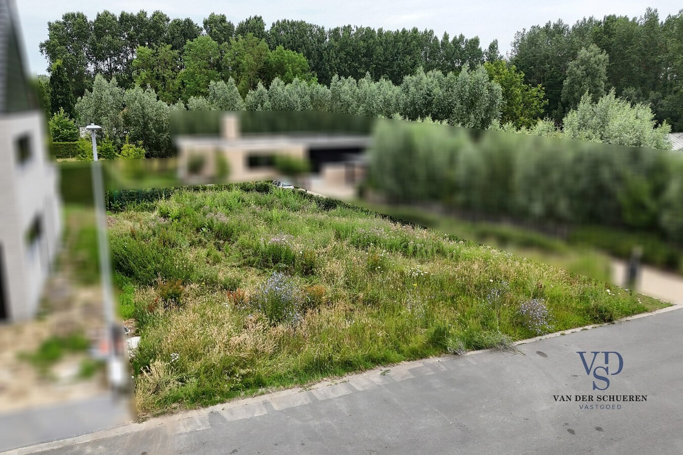 Bouwgrond in rustige, residentiële verkaveling. 