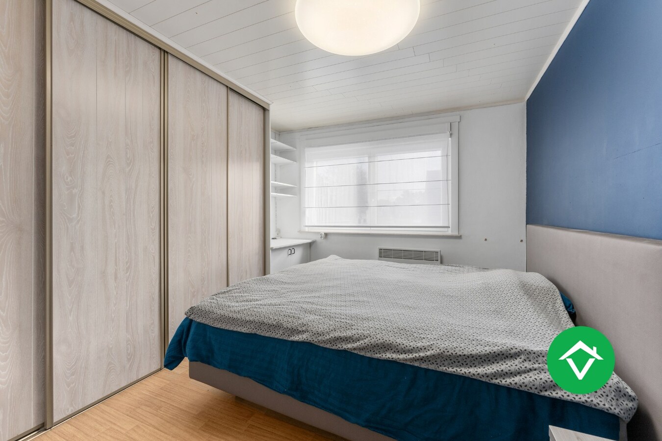 Instapklare vrijstaande woning met zonnige tuin in rustige woonwijk te Eernegem 