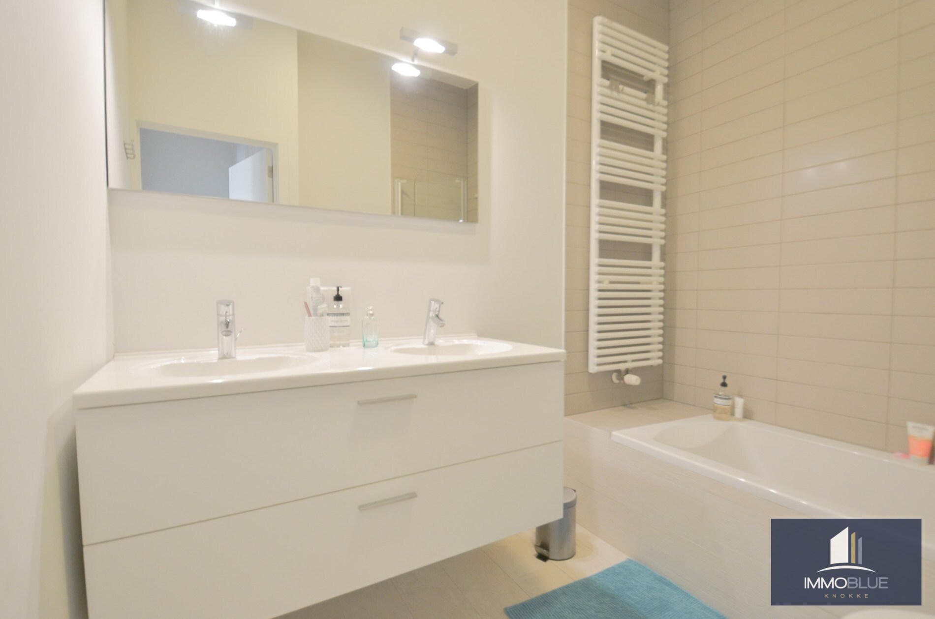 Rustig gelegen tuinappartement  gelegen nabij de Zoutelaan. 