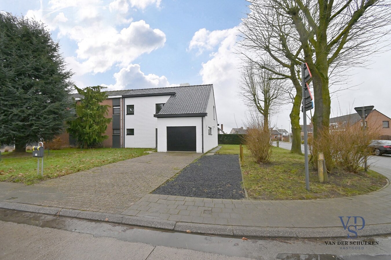 Volledig gerenoveerde Half Open Bebouwing 