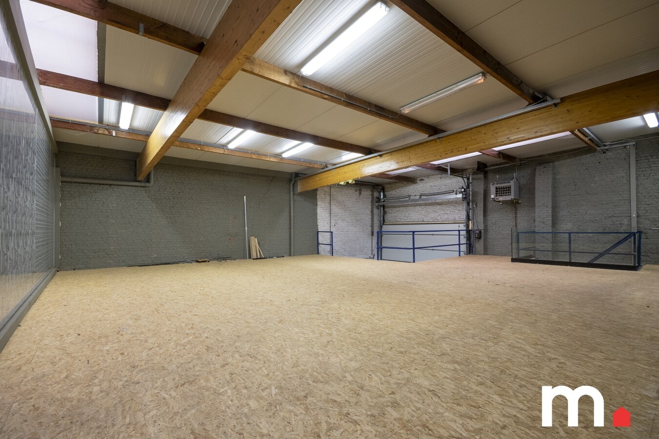 Ruime loods in Wevelgem te koop ! 500 m2 ! 