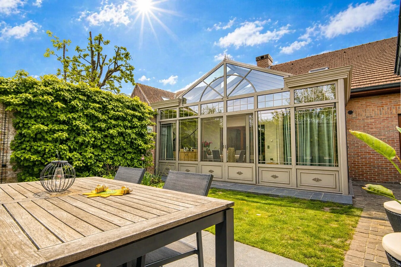 Karaktervolle woning op toplocatie in Sint-Martens-Latem 