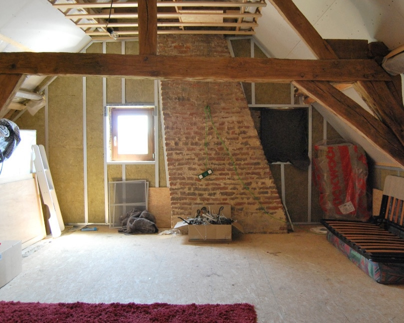 Authentieke, grondig gerenoveerde hoeve op 6470m² te Nazareth 