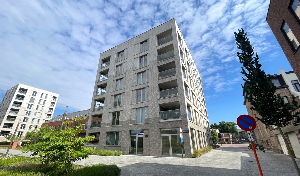 Nieuwbouw casco handelsruimte te koop in Tinelpark te Mechelen