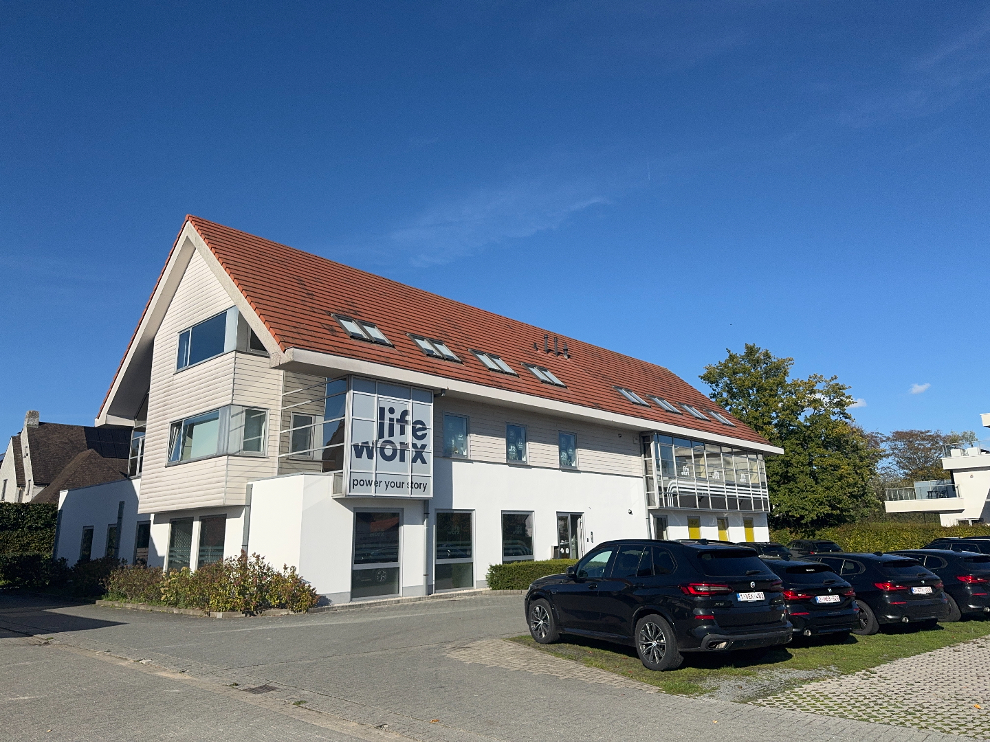 Kantoorgebouw te koop op toplocatie in Sint-Martens-Latem