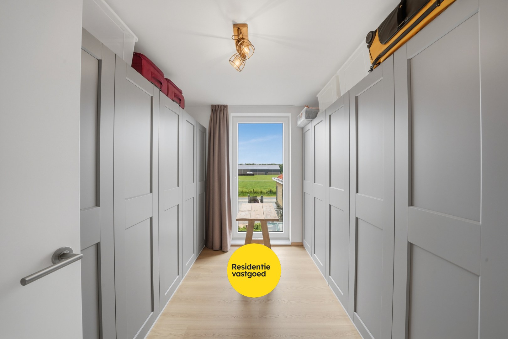 Energiezuinige halfopen nieuwbouwwoning met 4 slaapkamers in Oudenburg 