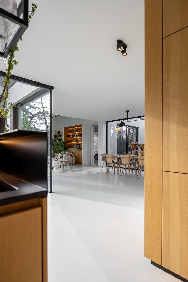 Moderne gelijkvloerse designvilla in exclusief privédomein 