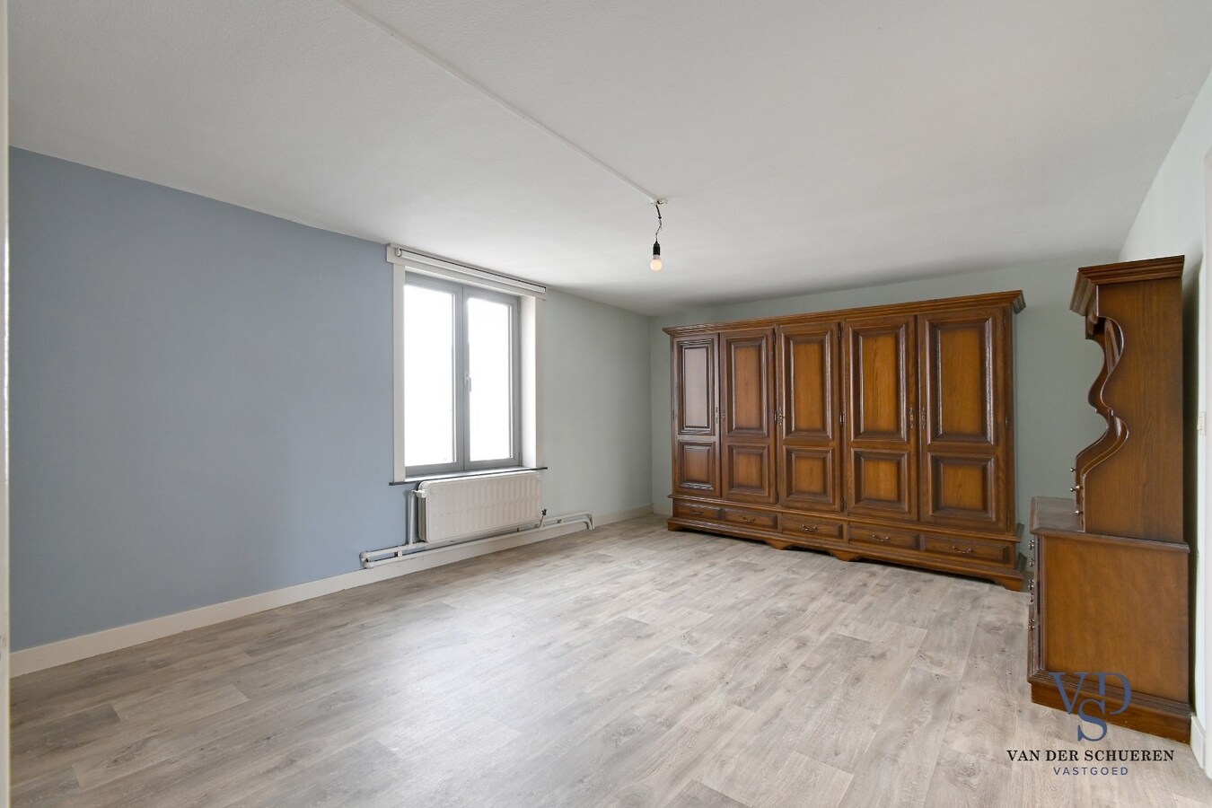 Te renoveren woning in centrum Balegem. 