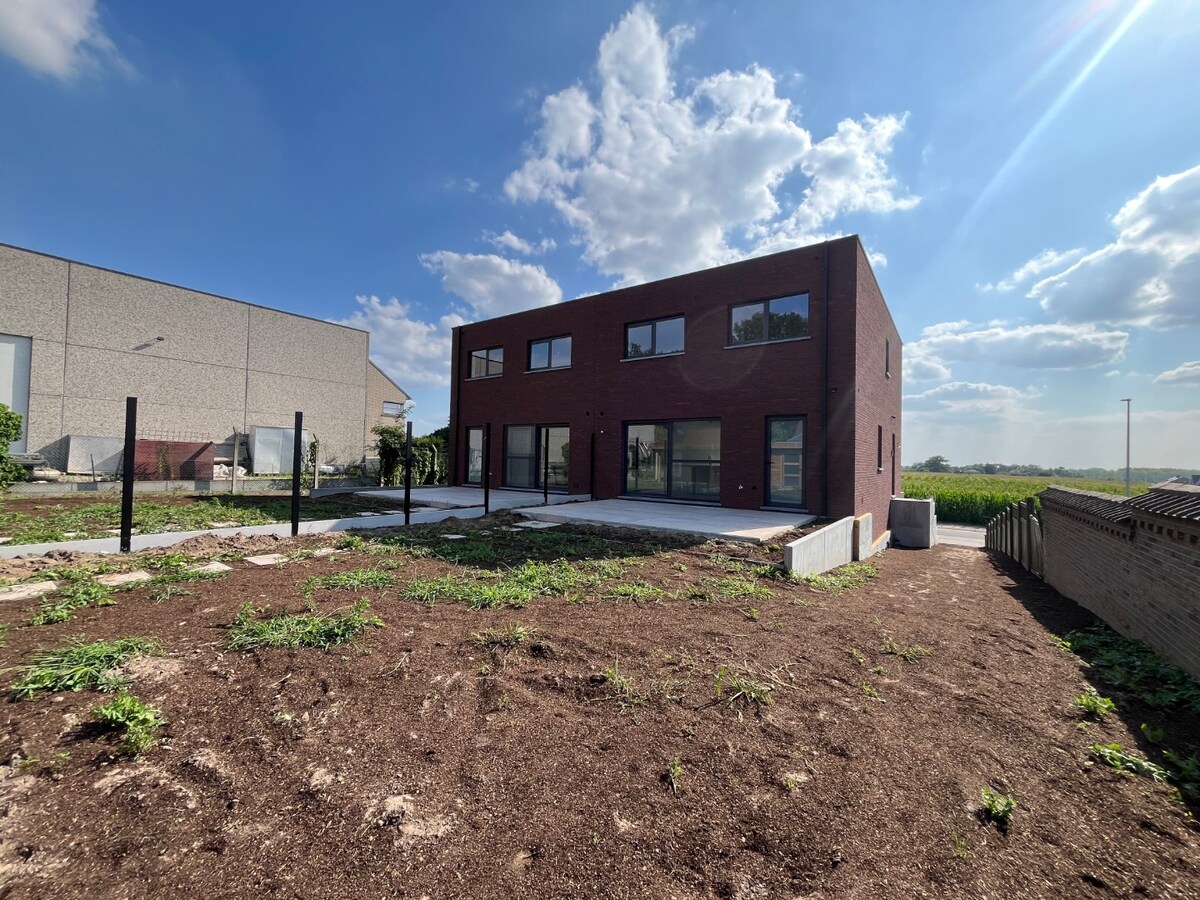 Nieuwbouw bel-etage in hartje Dikkelvenne 