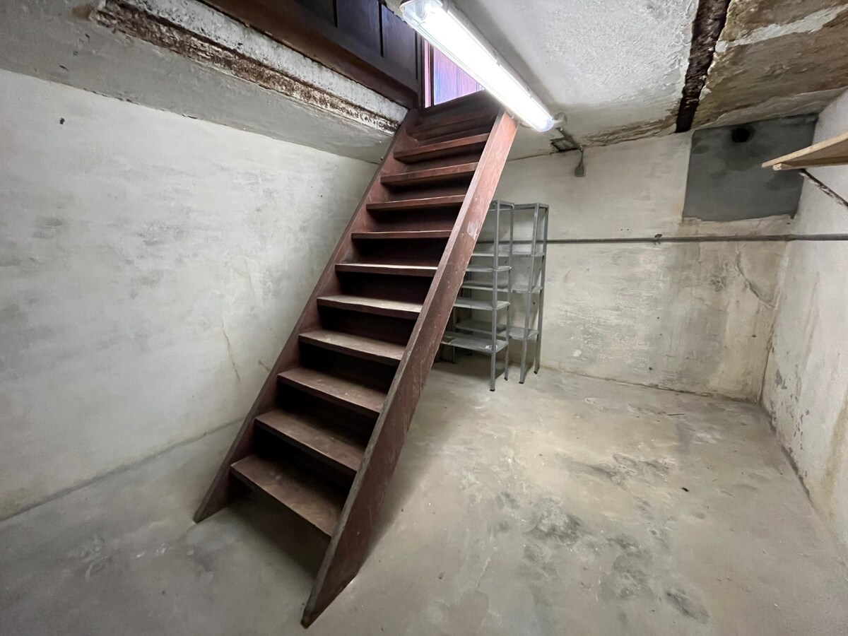 Knusse Half Open Bebouwing 