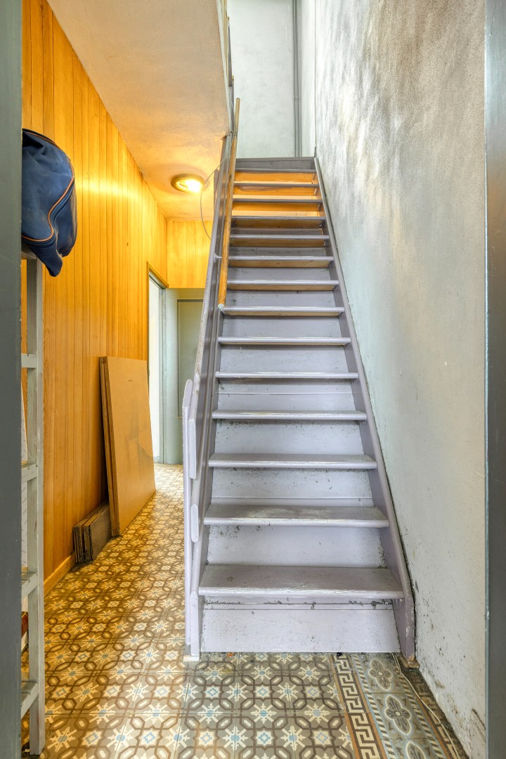 Halfopen bebouwing met 5 ruime slaapkamers, 2 badkamers, garage en tuin in Holsbeek – bewoonbare oppervlakte 214m² 