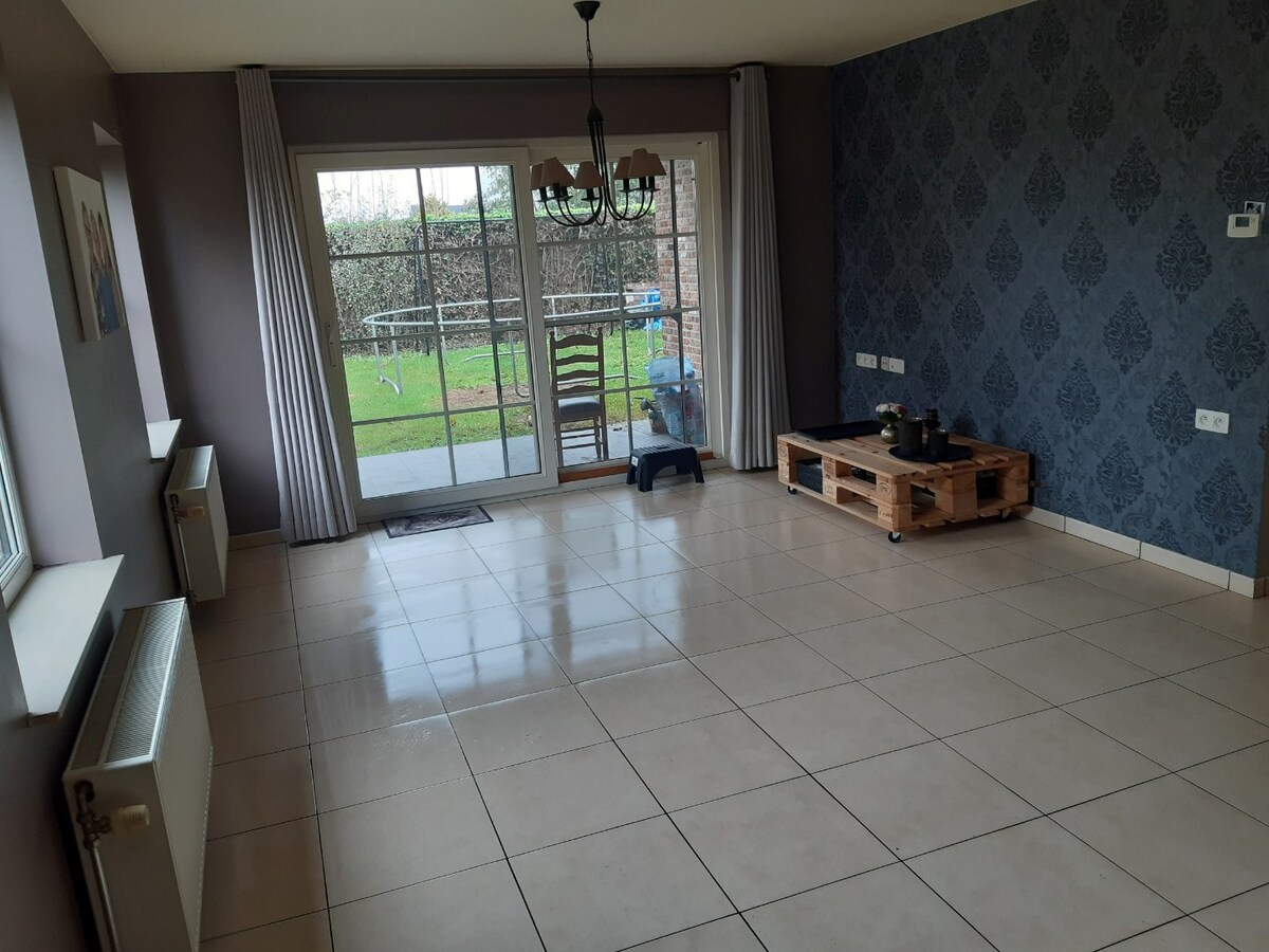 Ruime gezinswoning met 3 slaapkamers 
