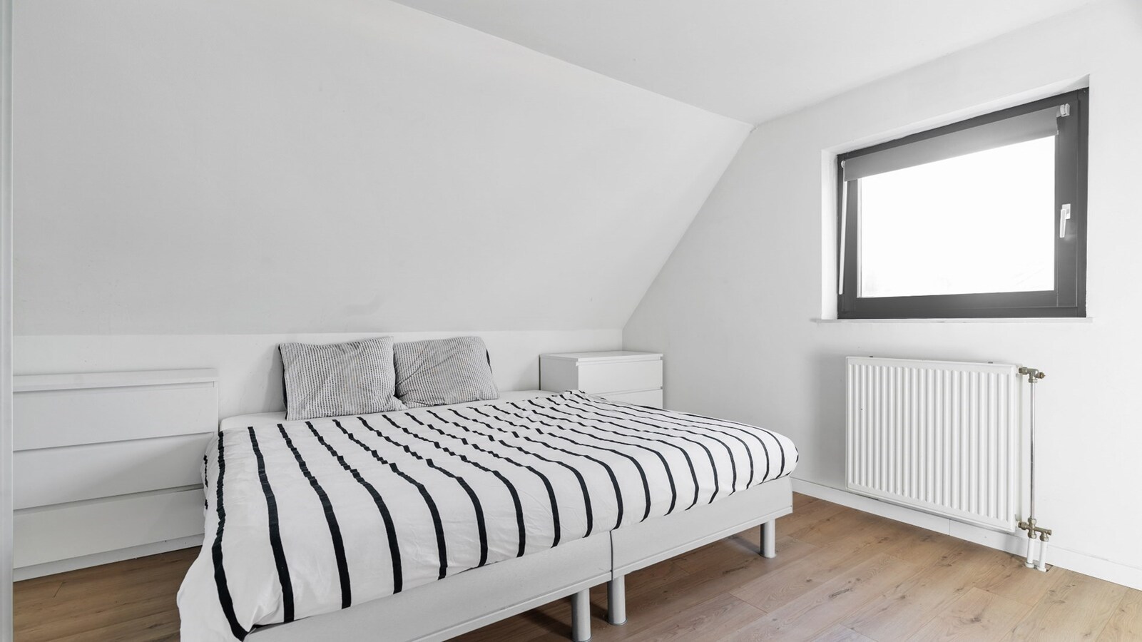 Vrijstaande gezinswoning op slechts 10 minuutjes van Maastricht! 