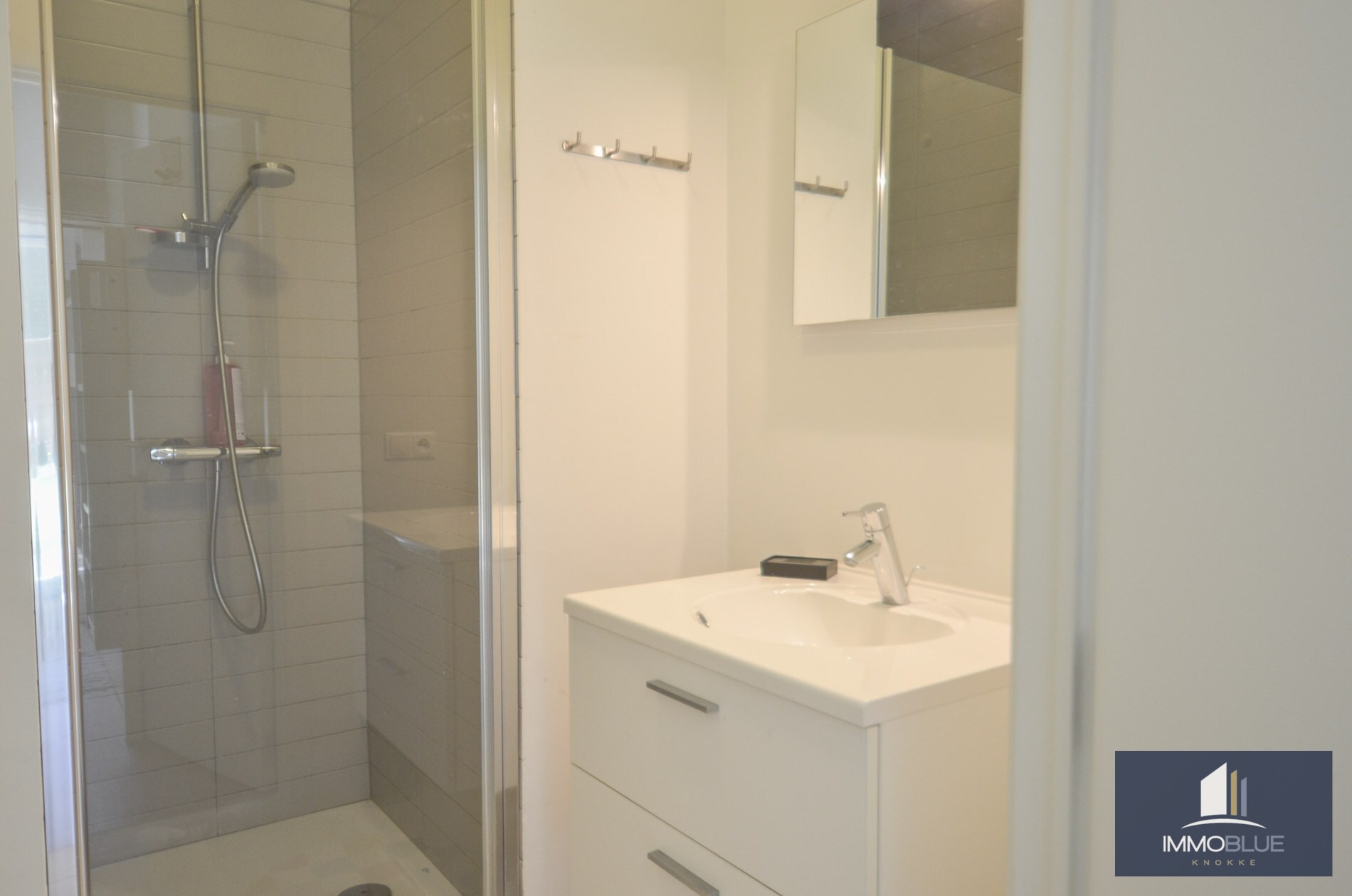 Appartement avec jardin situé au calme, à proximité de l’Avenue du Zoute. 