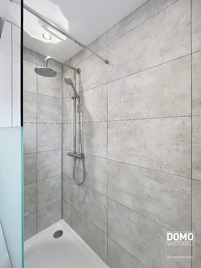 RECENT GERENOVEERDE WONING TE HUUR OP WANDELAFSTAND VAN HET CENTRUM VAN HASSELT 