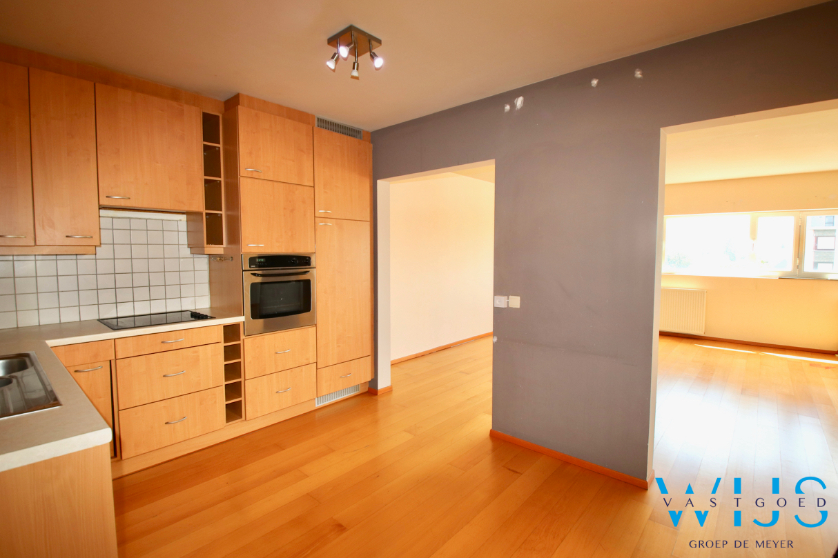 Instapklaar 2slaapkamer appartement te Zelzate! 