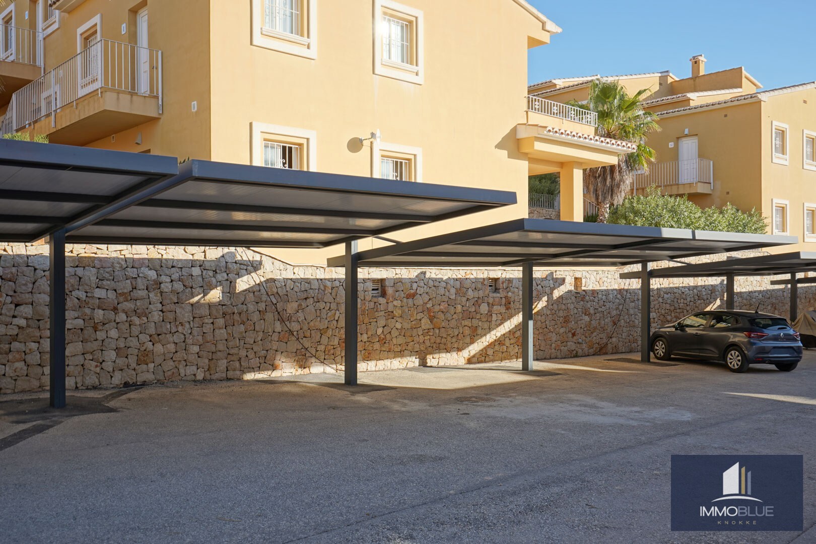 Appartement ensoleillé avec deux chambres à Cumbre del Sol. 