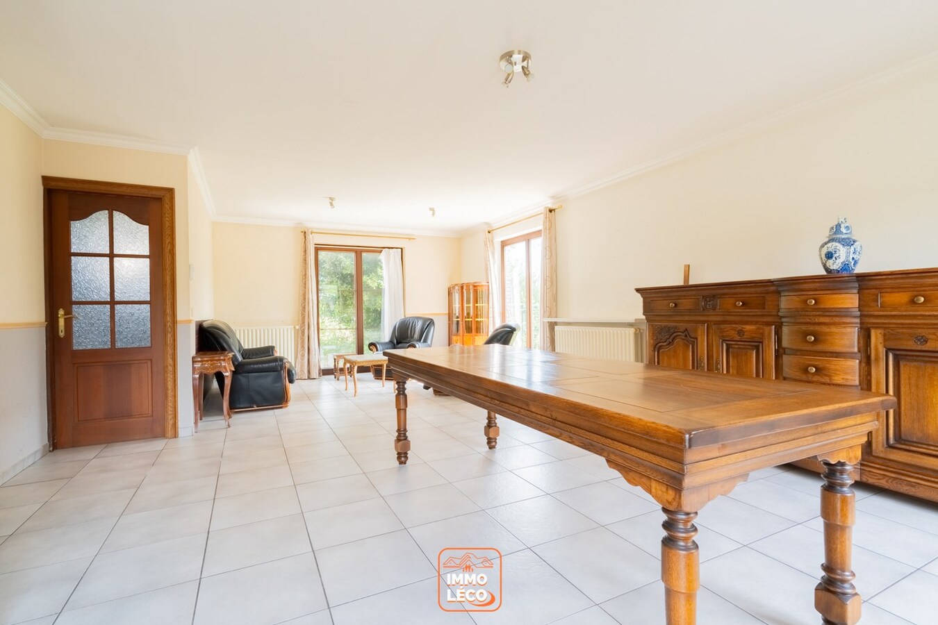 Villa semi "Plain-Pied" avec 2 garages, sur une parcelle de 759m², TOP POTENTIEL ! 