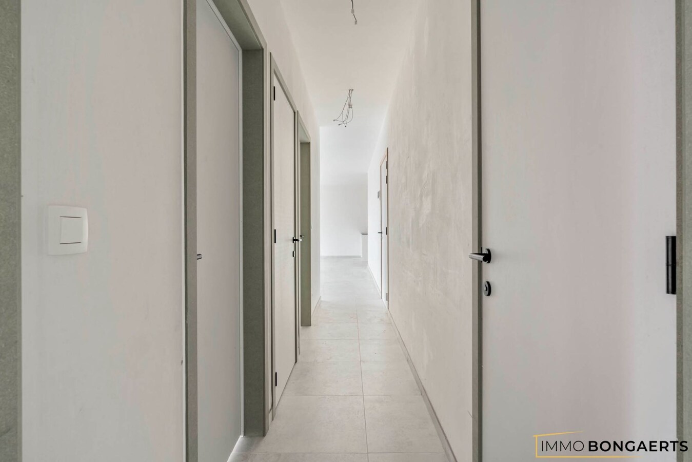 Gelijkvloers nieuwbouwappartement met 3 slaapkamers 