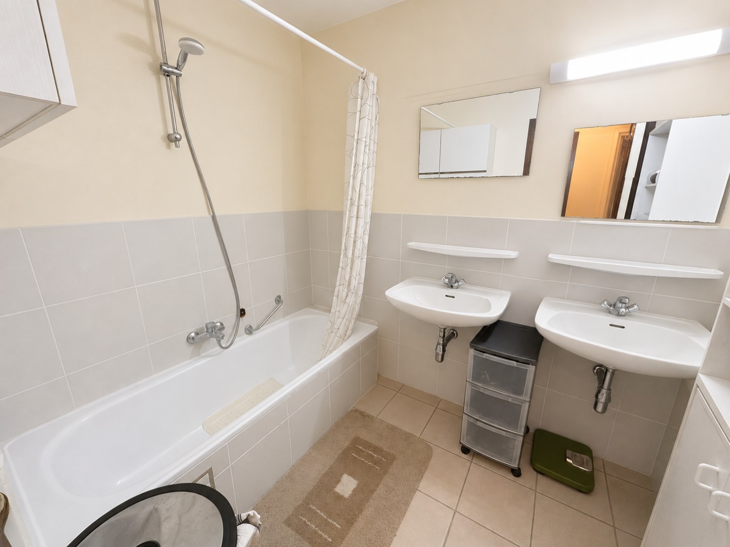 Gelijkvloers appartement met 2 slpk en terras, Torhout 