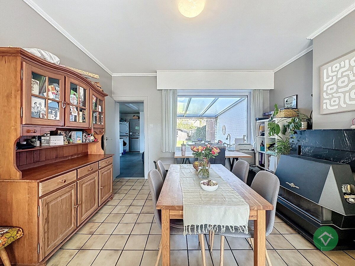 Instapklare woning met 3 slaapkamers en zonnige tuin op topligging in Torhout 