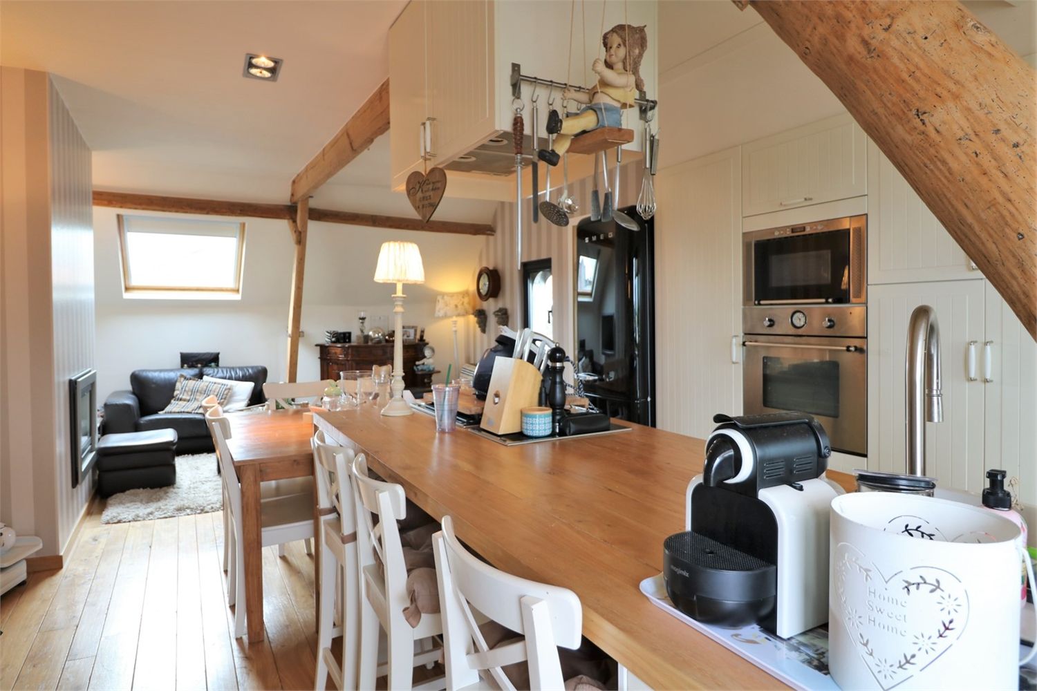 Prachtig handelspand met woonst in hartje Sint-Niklaas 